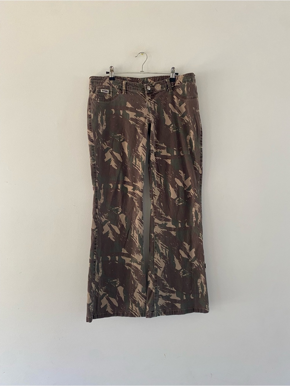 Women’s 2000s Dorina Jeans With The Famous 1inch Zipper-Olive/Tan Color
